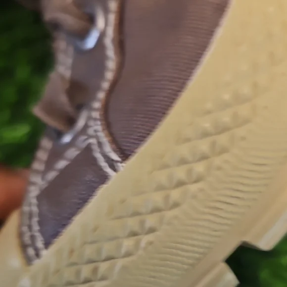 Converse Brown Canvas High-Top Sneakers - Picture 6 of 7